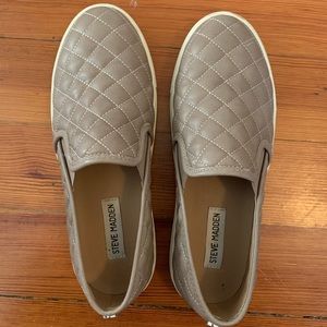 Steve Madden slip-on. Size 8.5.
